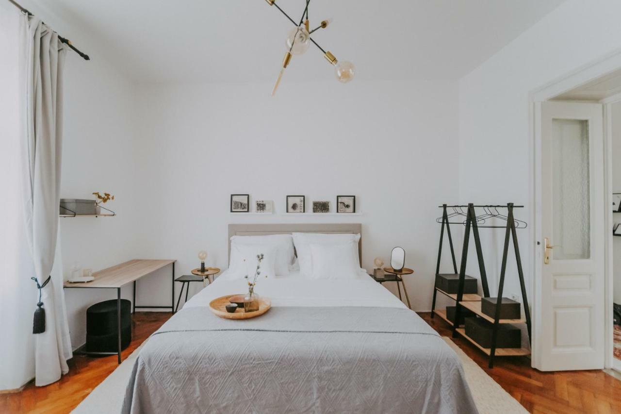 Alloro Boutique Apartment PUY Eksteriør bilde